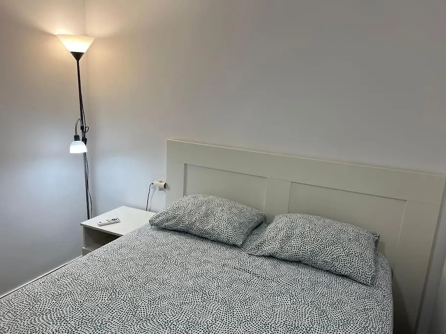 Cozy Apartment Close To The Beach For 2-3 Persons Gavà